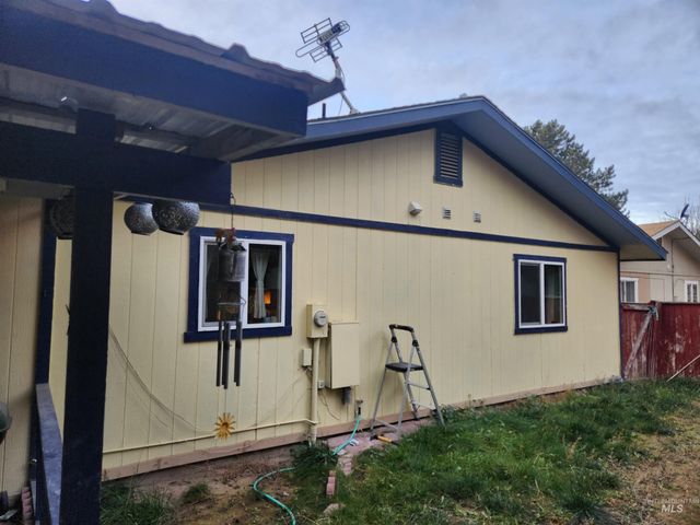 154 Avenida Del Rio W, Twin Falls, ID 83301