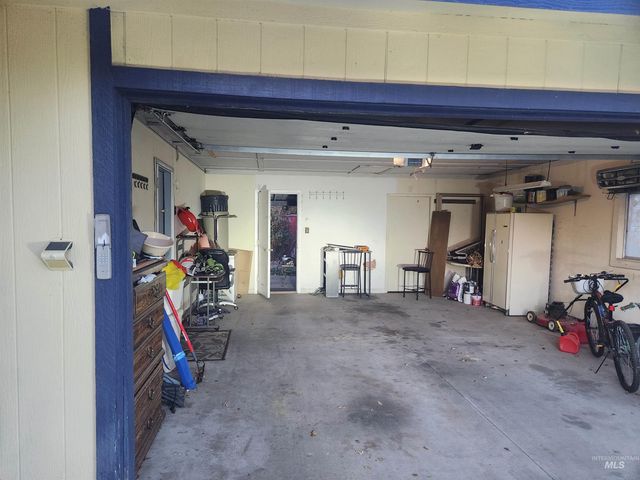 154 Avenida Del Rio W, Twin Falls, ID 83301