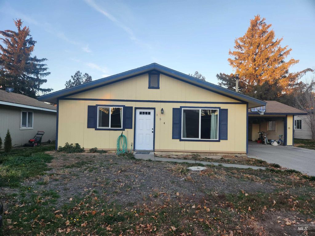 154 Avenida Del Rio W, Twin Falls, ID 83301