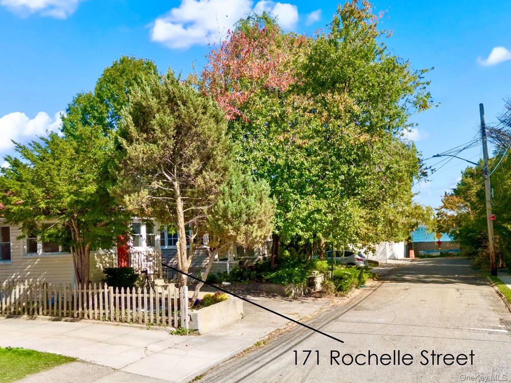 171 Rochelle Street, Bronx, NY 10464 — photo 2
