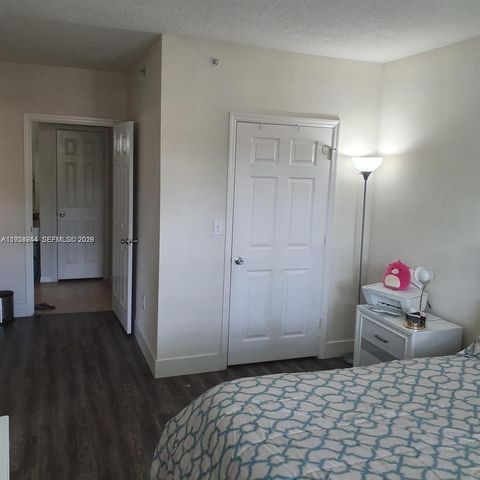 11650 SW 2nd St 16103, Pembroke Pines, FL 33025