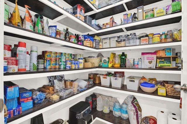 32620 ABBY LAX LANE, Wesley Chapel, FL 33543