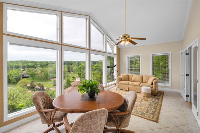 7 Summers Lane, Bella Vista, AR 72715
