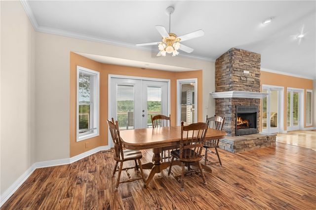 7 Summers Lane, Bella Vista, AR 72715