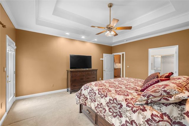 7 Summers Lane, Bella Vista, AR 72715