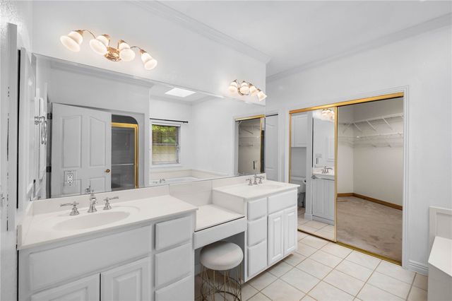 7 Summers Lane, Bella Vista, AR 72715