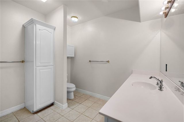 7 Summers Lane, Bella Vista, AR 72715
