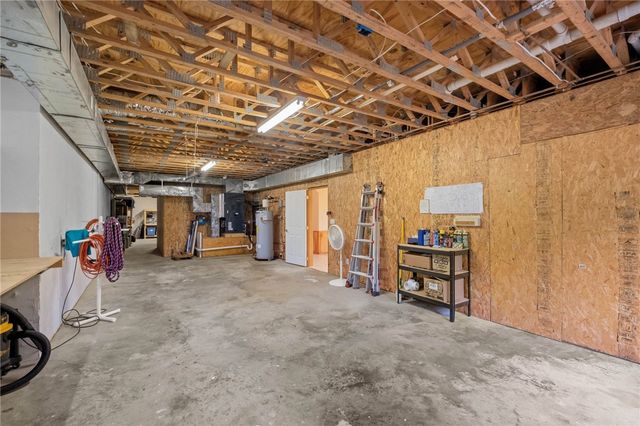 7 Summers Lane, Bella Vista, AR 72715