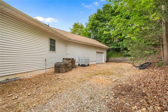 7 Summers Lane, Bella Vista, AR 72715