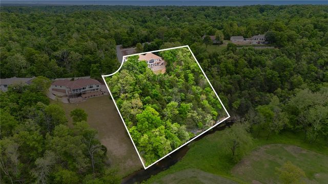 7 Summers Lane, Bella Vista, AR 72715