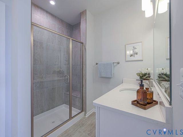 200 Brattice Dr, Chesterfield, VA 23114