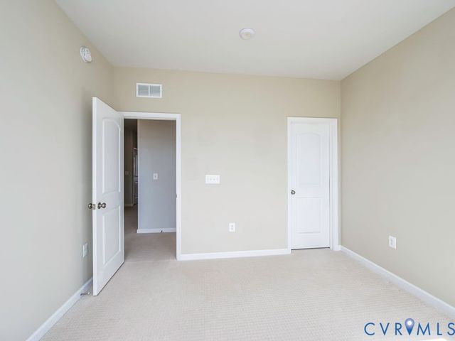 200 Brattice Dr, Chesterfield, VA 23114