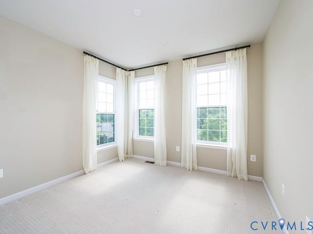 200 Brattice Dr, Chesterfield, VA 23114