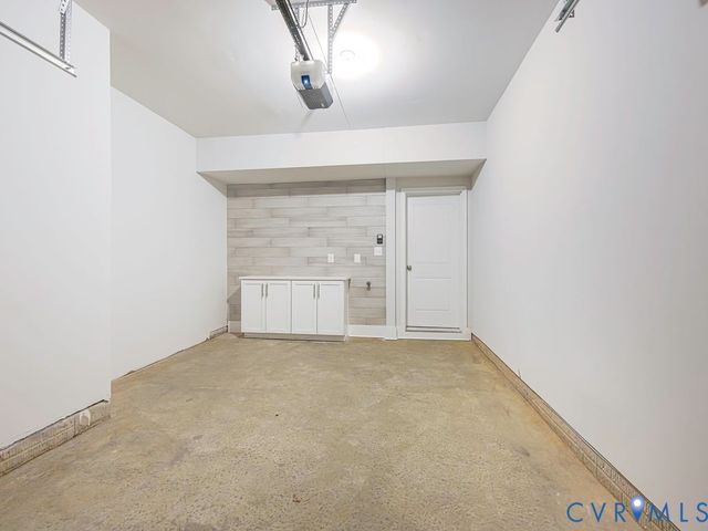 200 Brattice Dr, Chesterfield, VA 23114