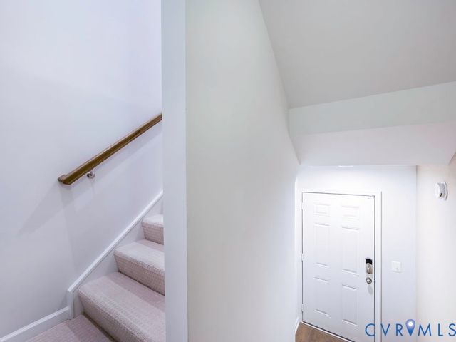 200 Brattice Dr, Chesterfield, VA 23114