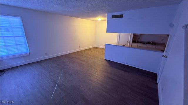 1407 Dorothy Avenue 3, Las Vegas, NV 89119