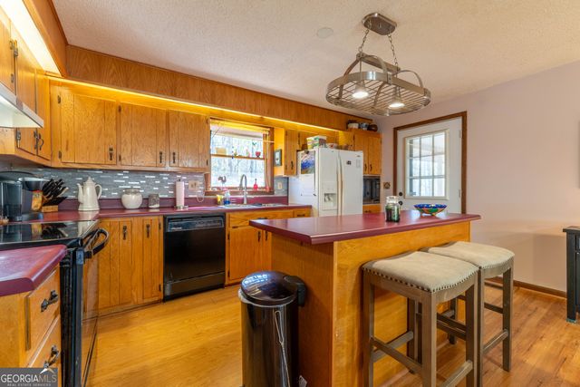 300 Sandy Gap Road, Murphy, NC 28906