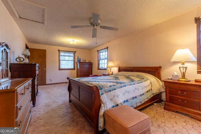 300 Sandy Gap Road, Murphy, NC 28906