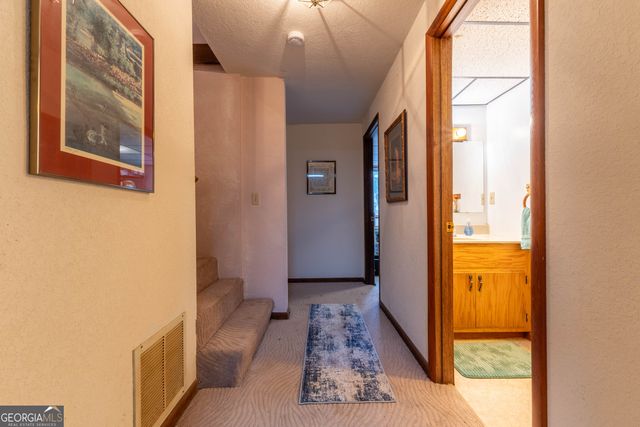 300 Sandy Gap Road, Murphy, NC 28906