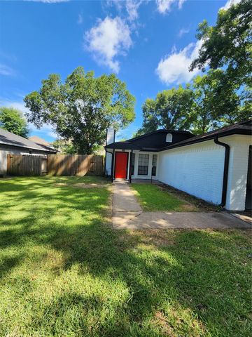 5003 Maurita Drive, Spring, TX 77373