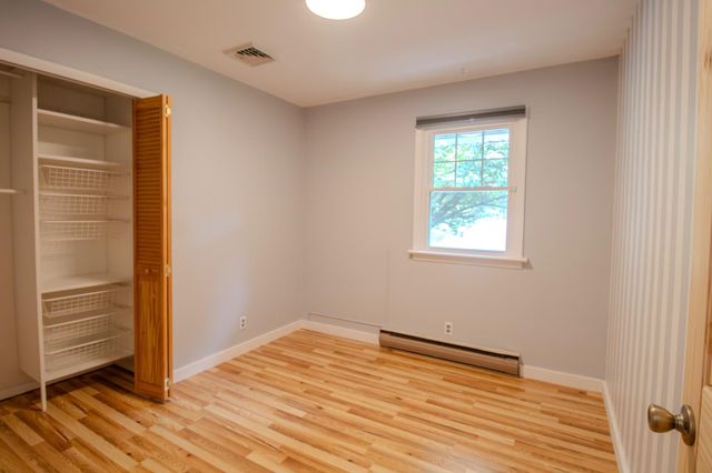 4116 VALLEYVIEW RD, Harrisburg, PA 17112