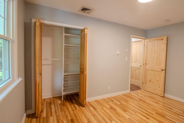 4116 VALLEYVIEW RD, Harrisburg, PA 17112