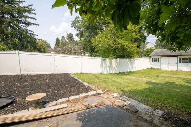 4116 VALLEYVIEW RD, Harrisburg, PA 17112