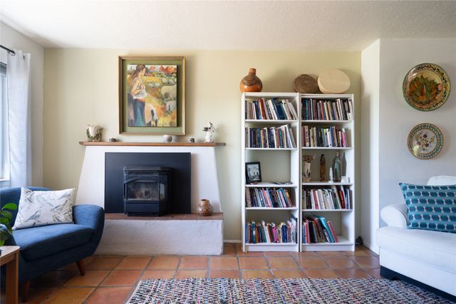 2702 Plazuela Serena, Santa Fe, NM 87505
