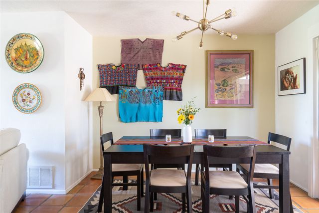 2702 Plazuela Serena, Santa Fe, NM 87505