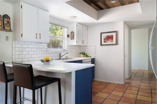 2702 Plazuela Serena, Santa Fe, NM 87505