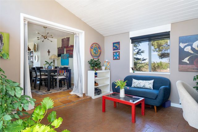 2702 Plazuela Serena, Santa Fe, NM 87505