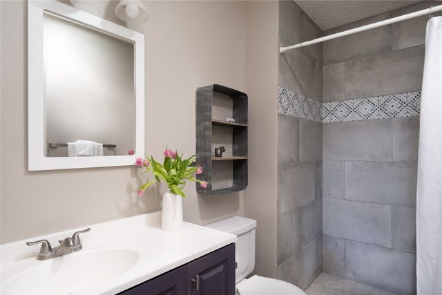 2702 Plazuela Serena, Santa Fe, NM 87505
