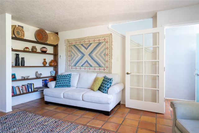 2702 Plazuela Serena, Santa Fe, NM 87505