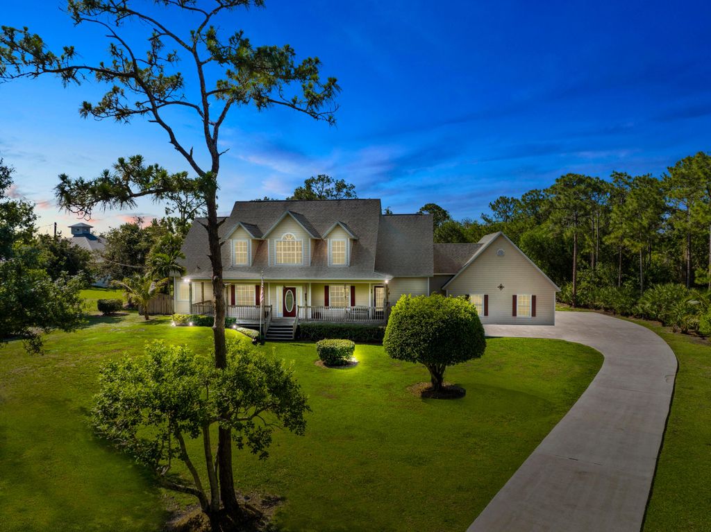 405 SE Salerno Road, Stuart, FL 34997