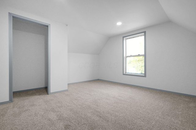 15 Stewart Avenue, London, OH 43140