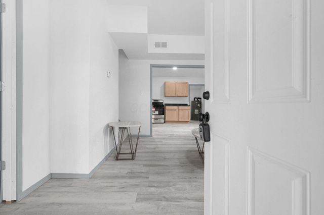 15 Stewart Avenue, London, OH 43140