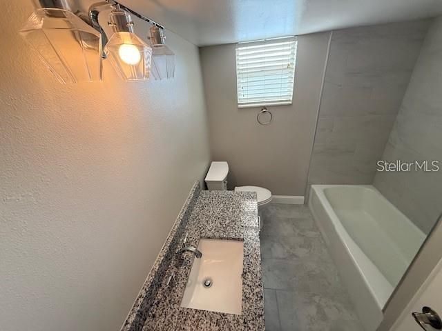 700 MIRROR TERRACE NW 404, Winter Haven, FL 33881