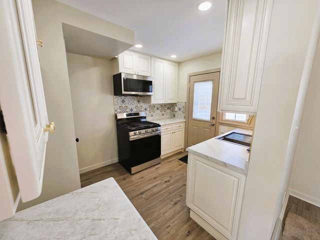 301 Belden Place, Munster, IN 46321