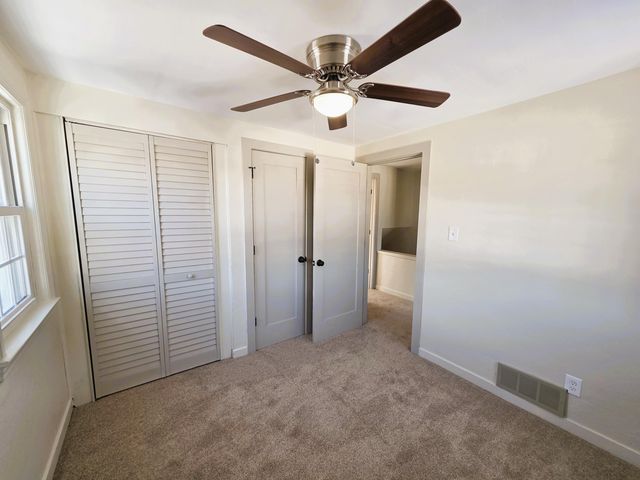 301 Belden Place, Munster, IN 46321