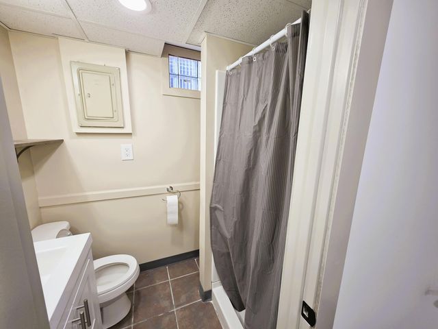 301 Belden Place, Munster, IN 46321