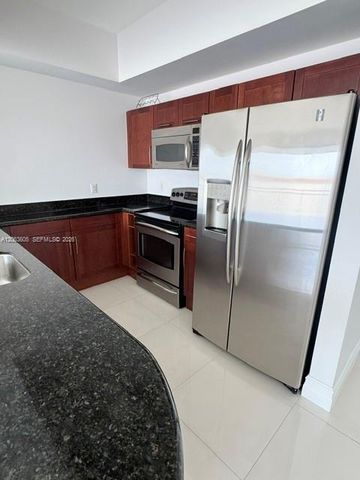 7275 SW 90th Street C413, Miami, FL 33156