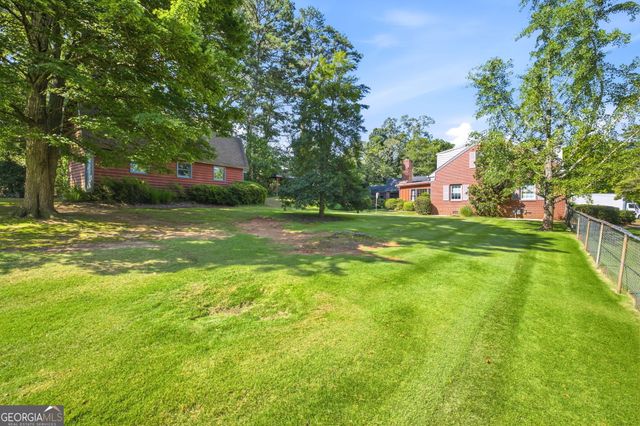 1154 Glenwood Drive, Gainesville, GA 30501