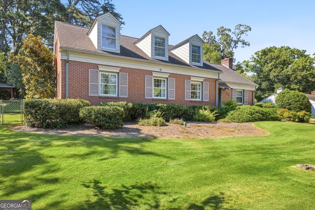1154 Glenwood Drive, Gainesville, GA 30501