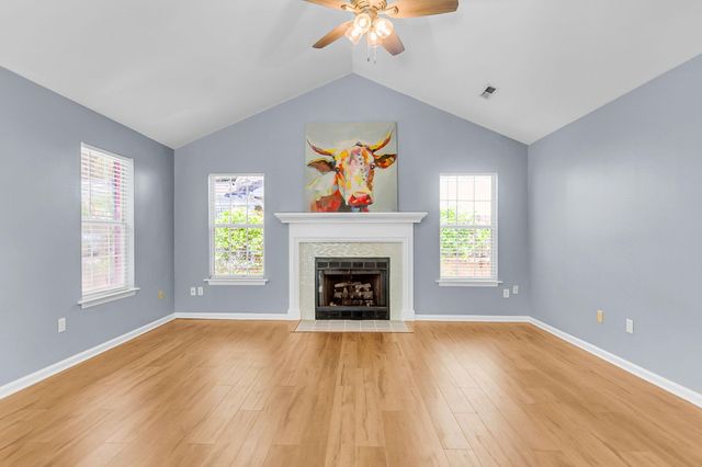 988 Nabors Drive, Charleston, SC 29412