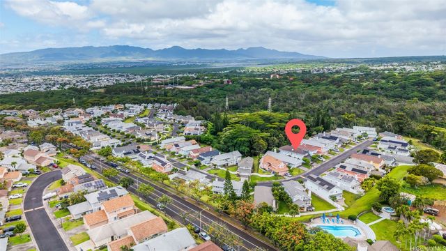 98-1860-J Kaahumanu Street 52, Pearl City, HI 96782
