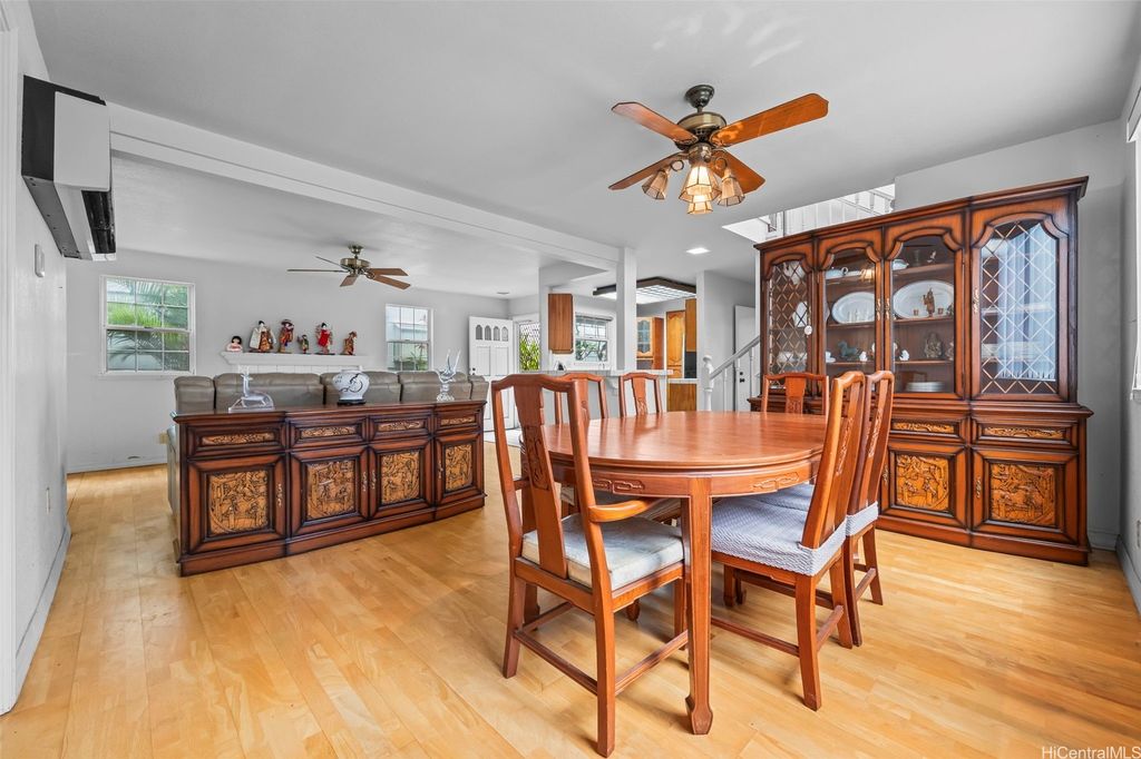 98-1860-J Kaahumanu Street 52, Pearl City, HI 96782
