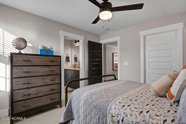 8913 Peplow Place, Wilmington, NC 28411