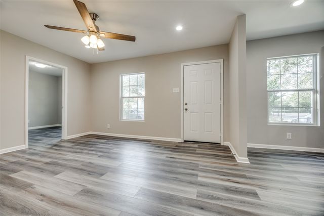 4206 Robert L Parish Sr Avenue, Dallas, TX 75210