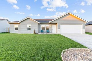 1213 Nautical Dr., Salina, KS 67401
