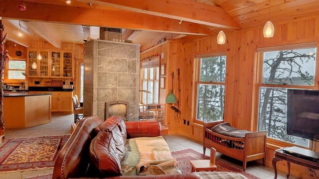 8442 Hwy. 24, Cook, MN 55723